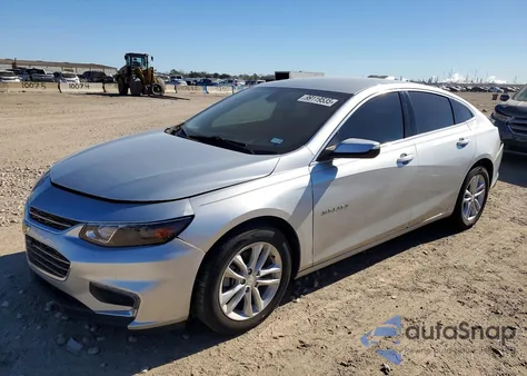 2018 Chevrolet Malibu Lt z USA, uszkodzony, nr VIN 1G1ZD5ST8JF200308